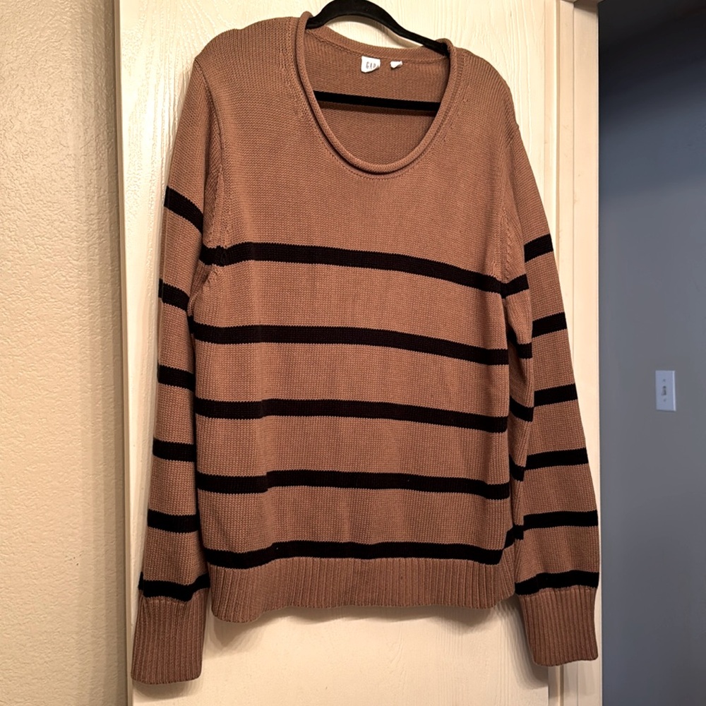 GAP FACTORY sweater